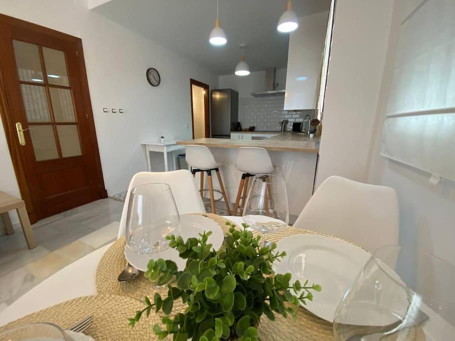 Apartamento En Centro Con Garaje Sanlucar de Barrameda Exterior photo