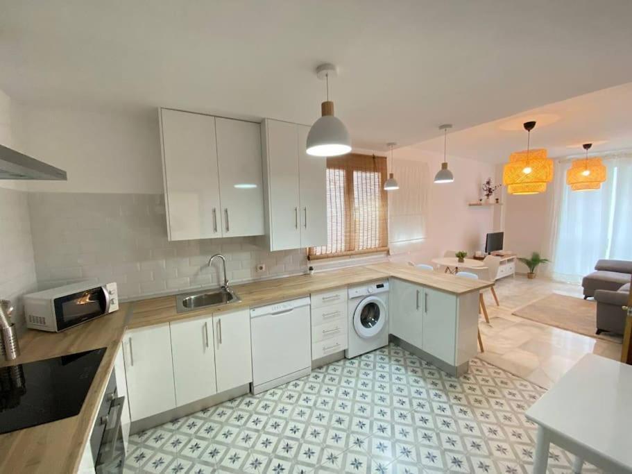 Apartamento En Centro Con Garaje Sanlucar de Barrameda Exterior photo